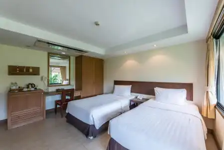 Tropicana Pattaya - 4