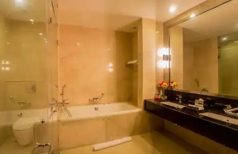 The Blue Water - Geoffrey Bawa Heritage - City Resort - 4