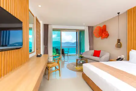 Wyndham Grand Phuket Kalim Bay - 41