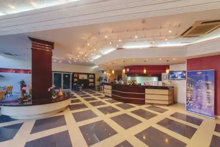 Montenegro Beach Resort - 8