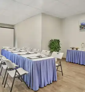 Somerset Ho Chi Minh City Apart-Hotel - 16