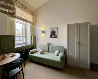 Address - 100
