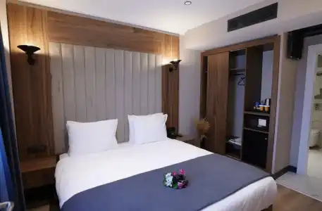 Mineo Taksim - 24