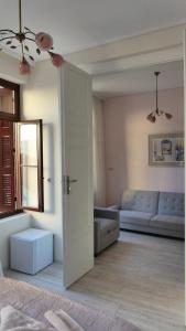 Theasis Athens - 113