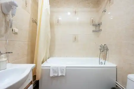 Nevskij 111 - 117
