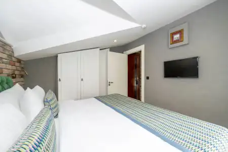 The Marions Suite - 213