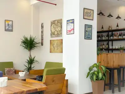 Mount Inn Kazbegi - 9