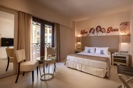 Leo Jardines de Isla Canela - 52