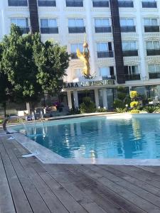 Lara Garden - 15