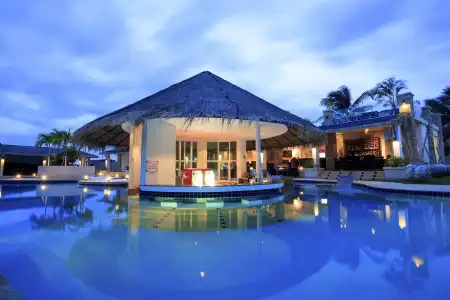 The Oriental Beach Pearl Resort - 1