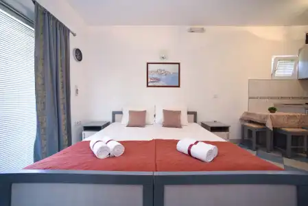 D&D Apartments - 165