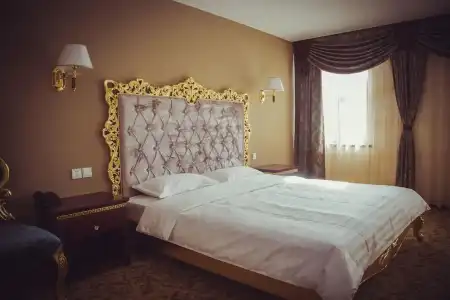 EmirHan - 20