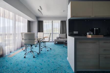 Yalta Inturist - 102