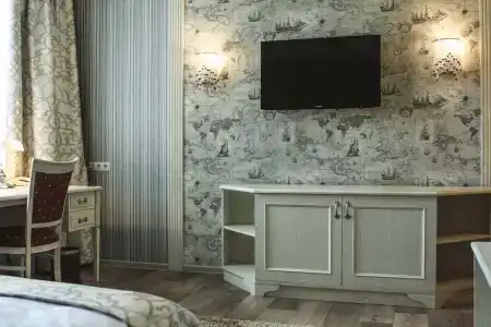 Gloria Business - 131