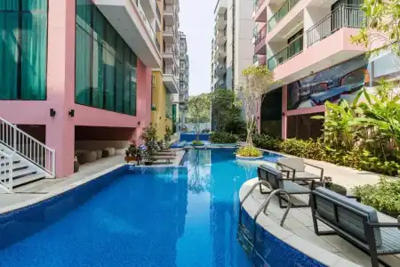 Citrus Grande Pattaya by Compass Hospitality - 36