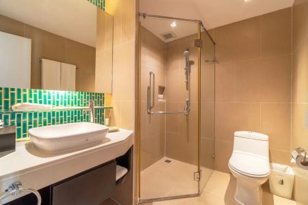 Radisson Resort and Suites Phuket - 39