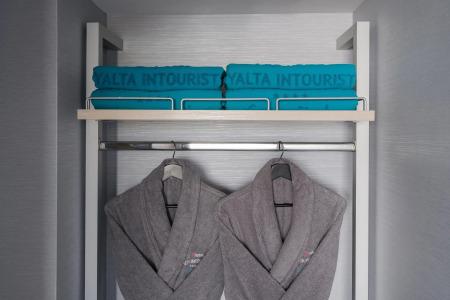 Yalta Inturist - 129