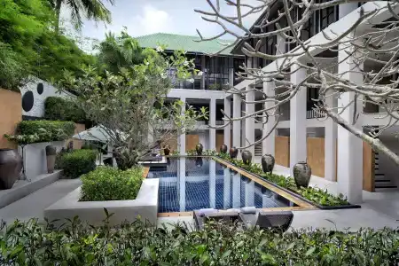 Sabai Resort by MANATHAI Surin - 1