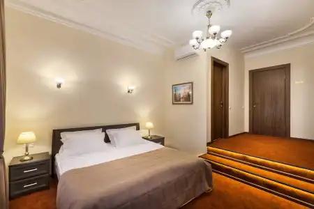 Sonata na Nevskom 5 Dvorcovaja ploshhad' - 13