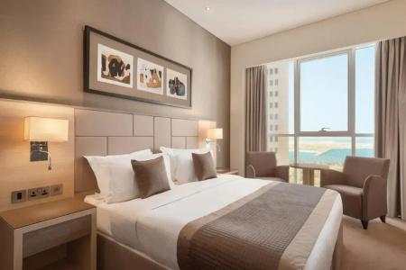 Tryp by Wyndham Abu Dhabi City Center - 14