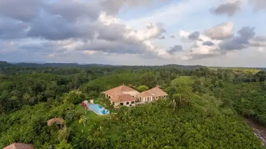 Mayurana by Edwards Collection Villa - 0