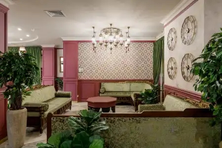 Suleiman Palace - 4