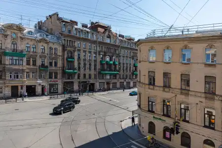 Station M19 - 12