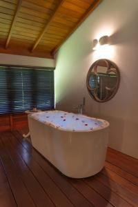 Kings Pavilion Luxury - 111