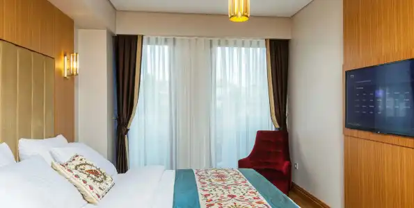 Obelisk & Suites - 14