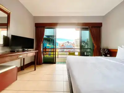 C&N Patong, Phuket - 4