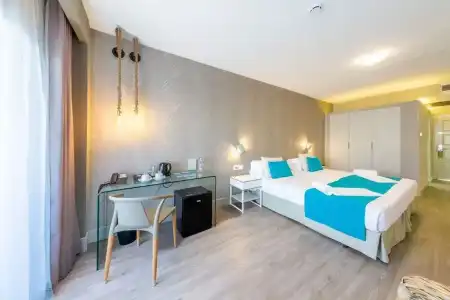 Ereza Mar - Adults Only - 30