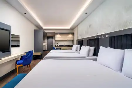 Best Western Premier Hidden Hills - 23