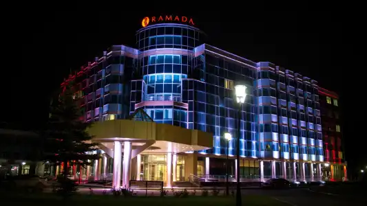 Ramada By Wyndham Yekaterinburg & Spa - 4