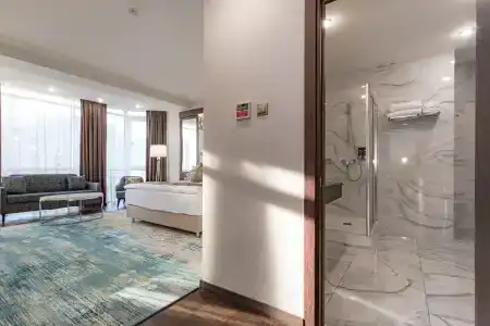 Best Western Plus - 55