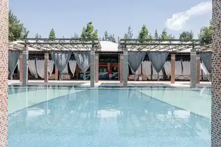 Charos Deluxe Resort & Spa - 11