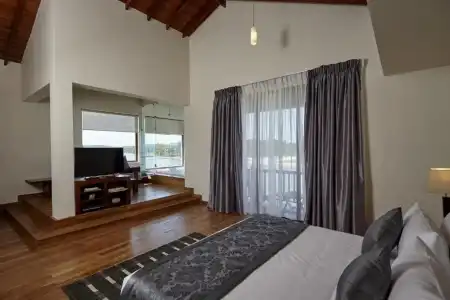 Amaranthe Bay Resort - 14