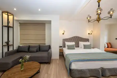 The Marions Suite - 108