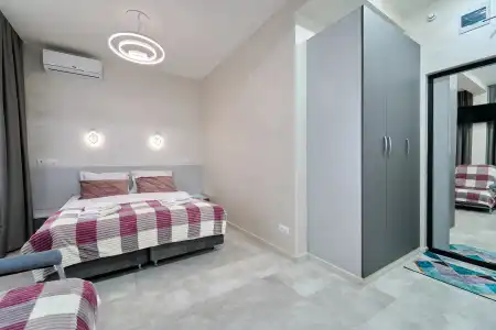 Moe More Aparthotel - 86