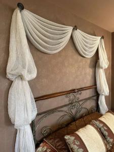 La Vie De Chateau - 284