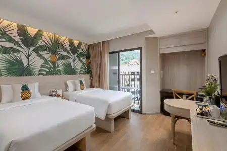 Sawaddi Patong Resort & Spa by Tolani - 87