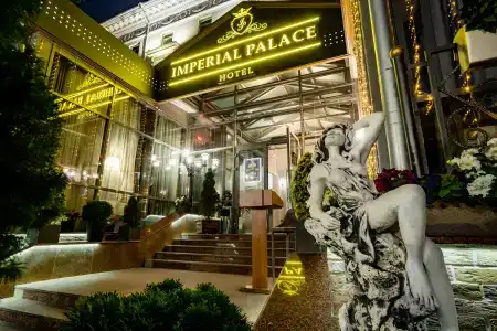 Imperial Palace - 6