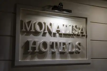 Monalisas Kusadasi - 7