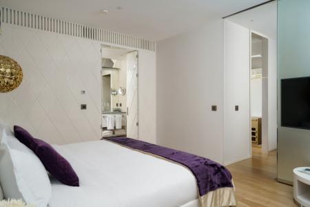 SO/ Saint Petersburg - 125