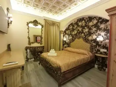 Impero Vaticano Suites Guest House - 7