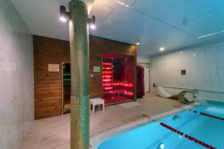 7 Avenue and SPA - 31