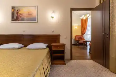 Odeon Guest House - 109