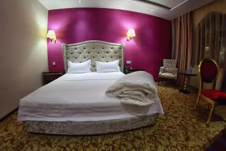 EmirHan - 21