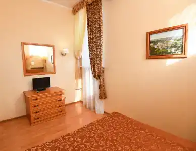 History Complex - 126