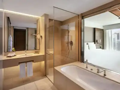 Pullman Doha West Bay - 3