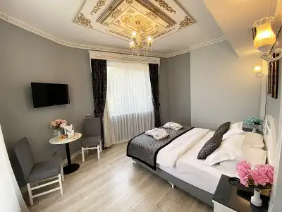 Gülhane Corner - 24